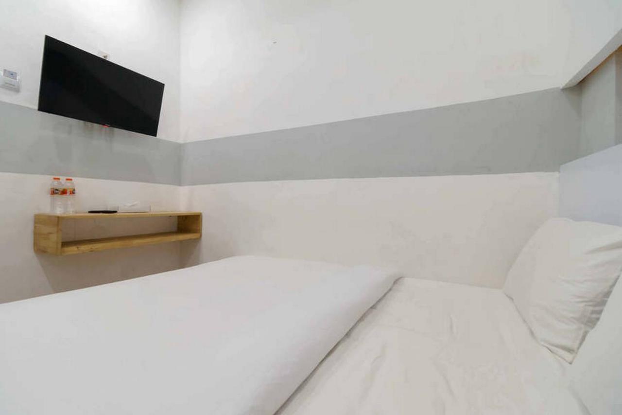 Jotel Guest House Mitra Reddoorz Pulauberayan Exterior photo